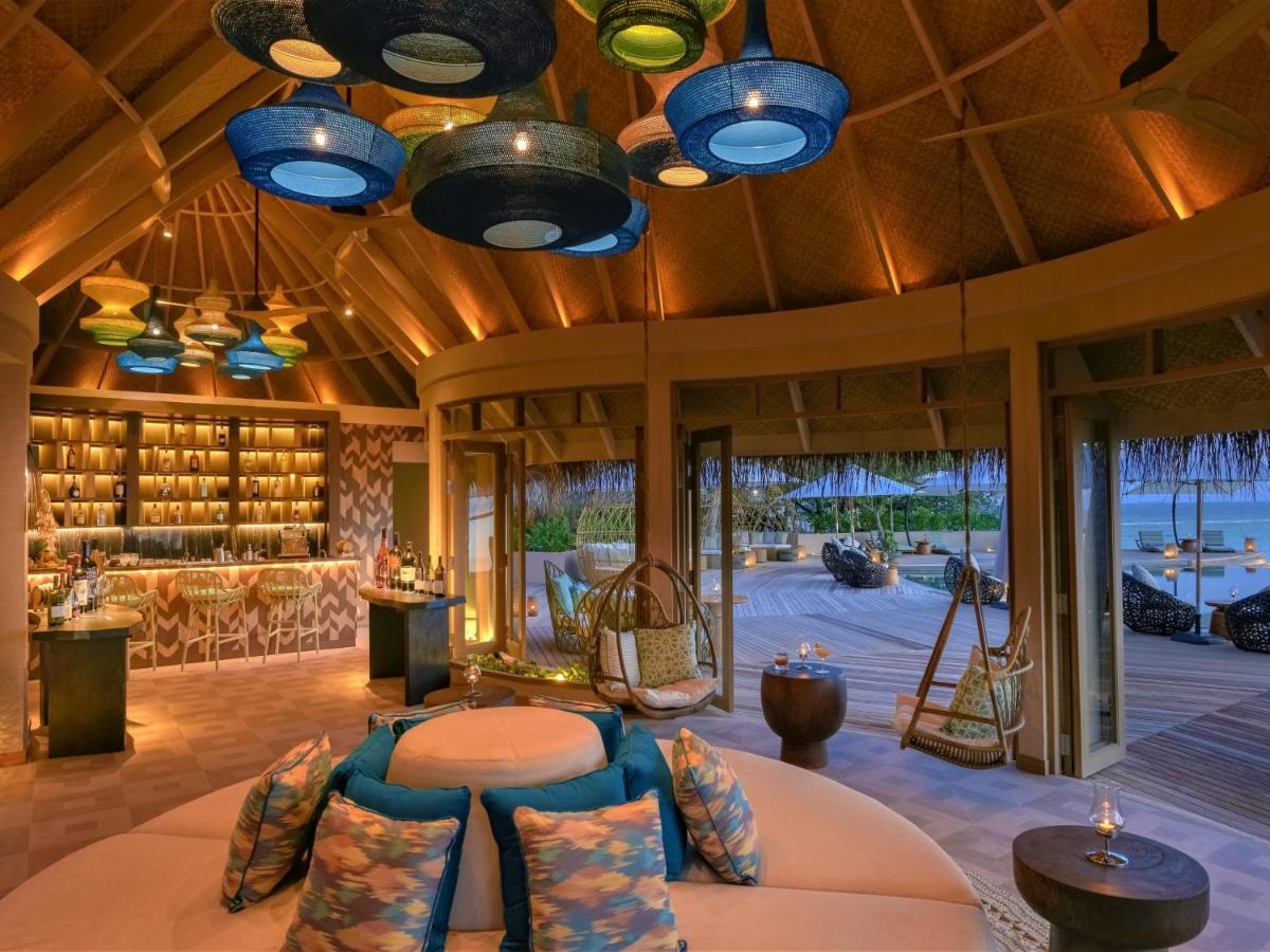 The Nautilus Maldives Hotel Kamadhoo Buitenkant foto