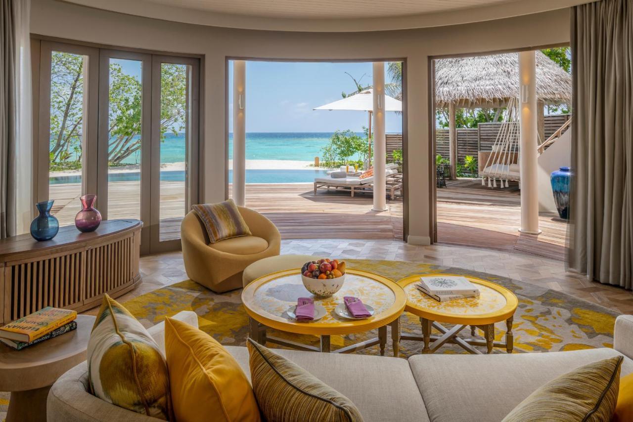 The Nautilus Maldives Hotel Kamadhoo Buitenkant foto