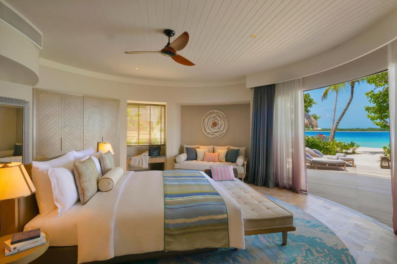 The Nautilus Maldives Hotel Kamadhoo Buitenkant foto