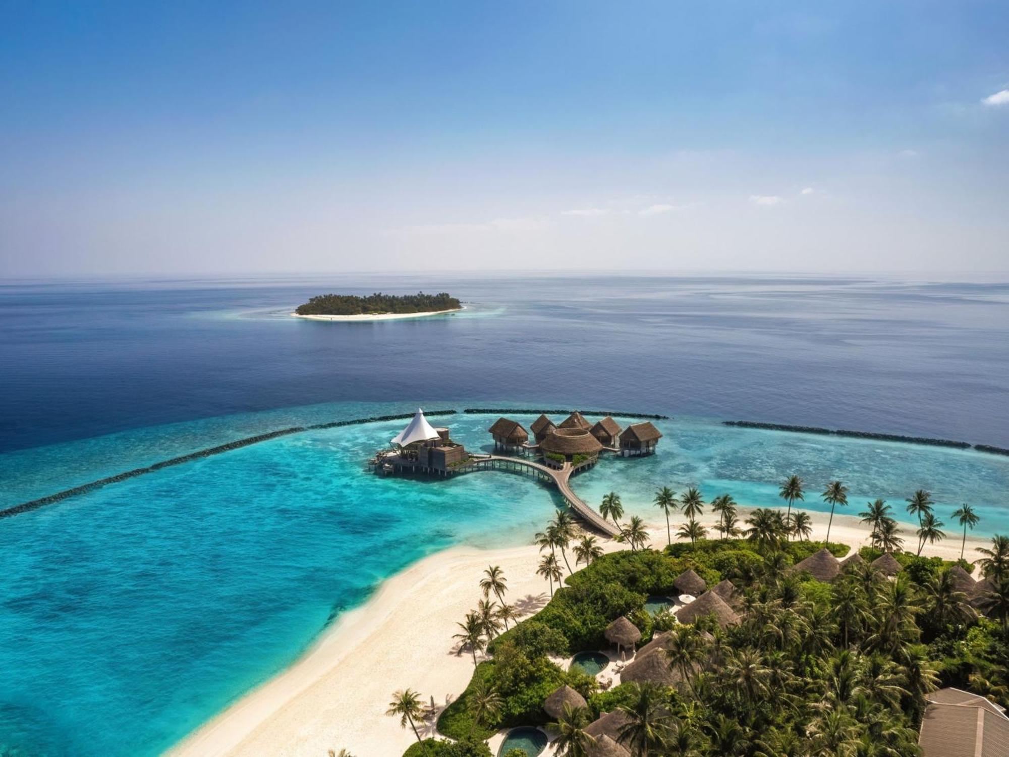The Nautilus Maldives Hotel Kamadhoo Buitenkant foto
