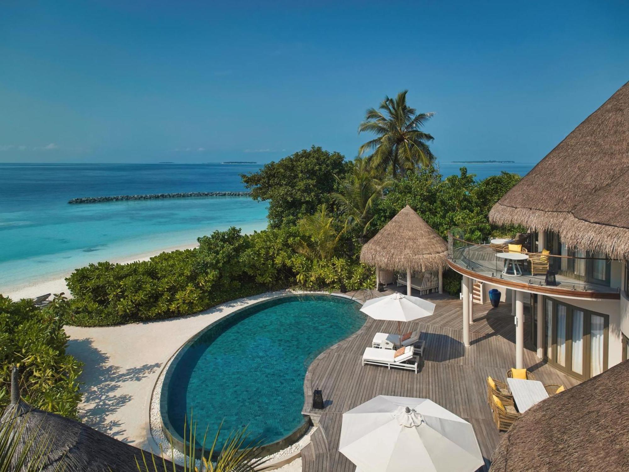 The Nautilus Maldives Hotel Kamadhoo Buitenkant foto