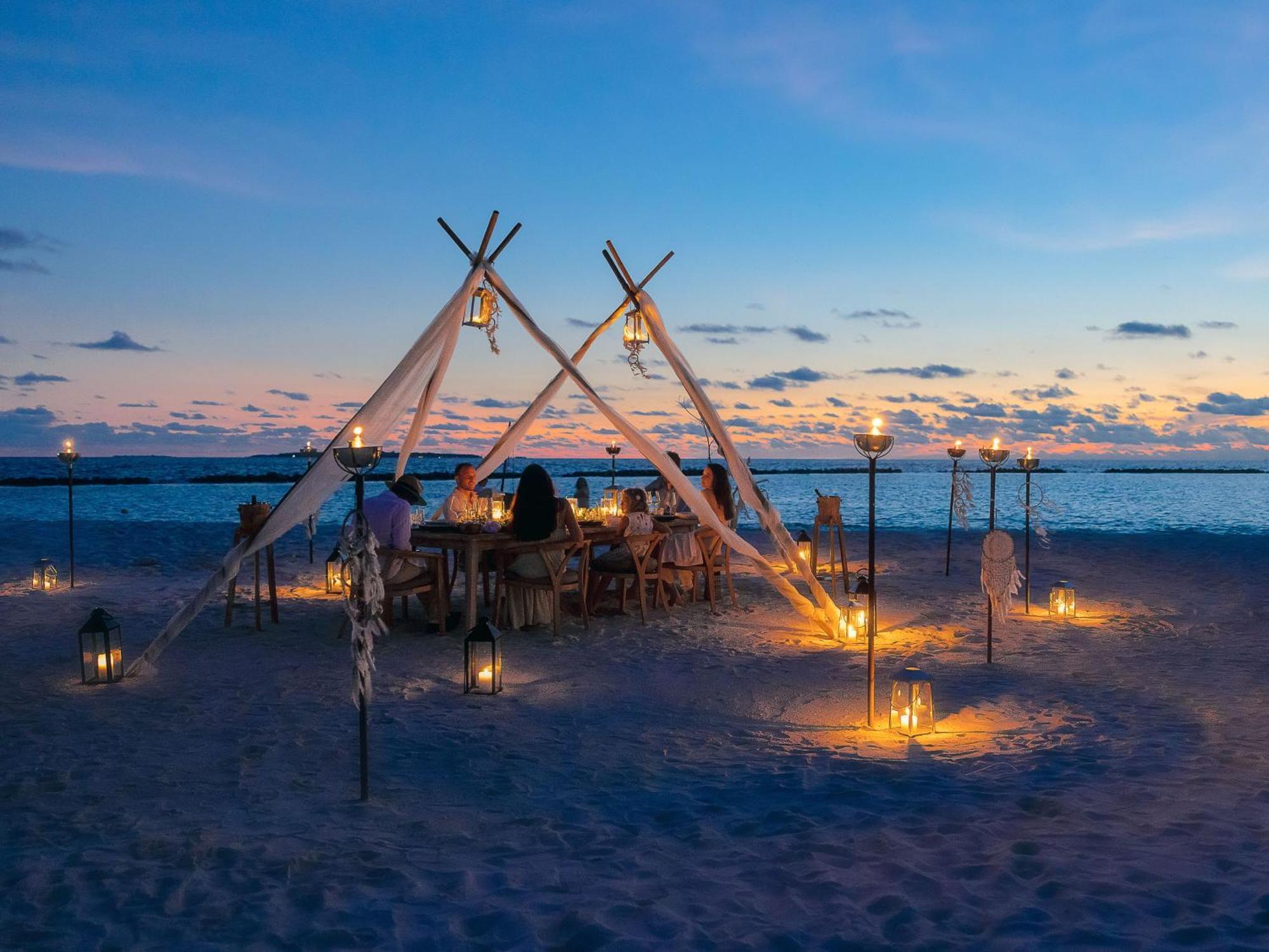 The Nautilus Maldives Hotel Kamadhoo Buitenkant foto