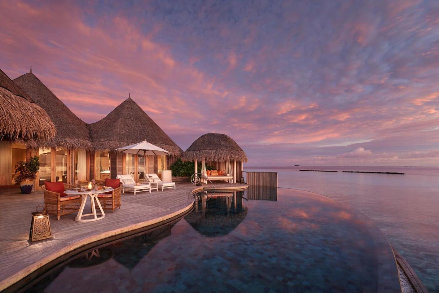 The Nautilus Maldives Hotel Kamadhoo Buitenkant foto