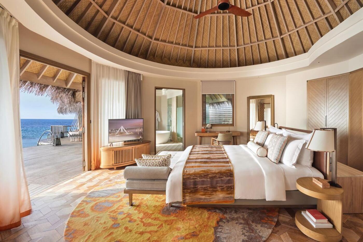 The Nautilus Maldives Hotel Kamadhoo Buitenkant foto