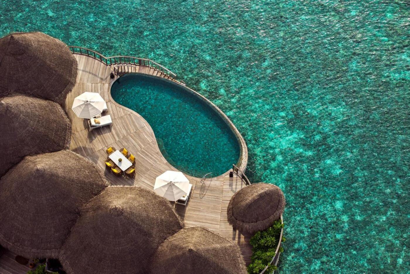 The Nautilus Maldives Hotel Kamadhoo Buitenkant foto